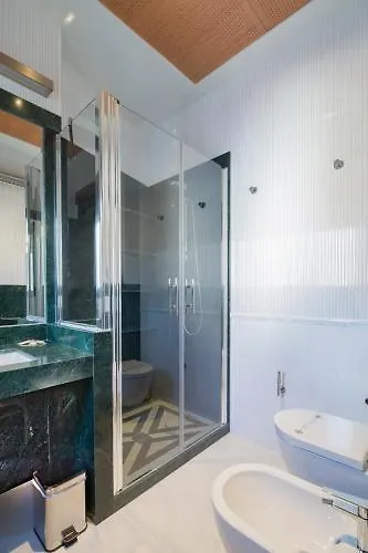 Imeda Apartamentos Escudo Del Carmen 19 Granada Spagna
